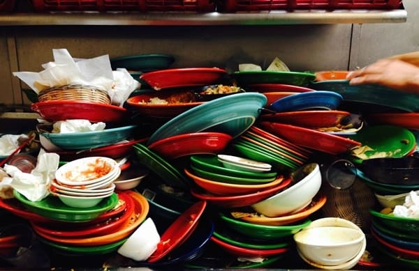 pile-of-dishes